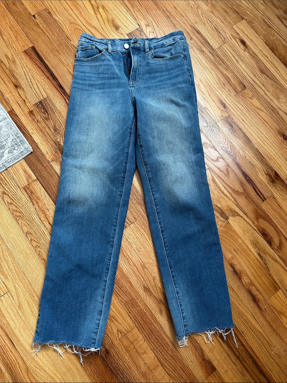 Express Women's Medium Blue Straight-Leg Jeans
